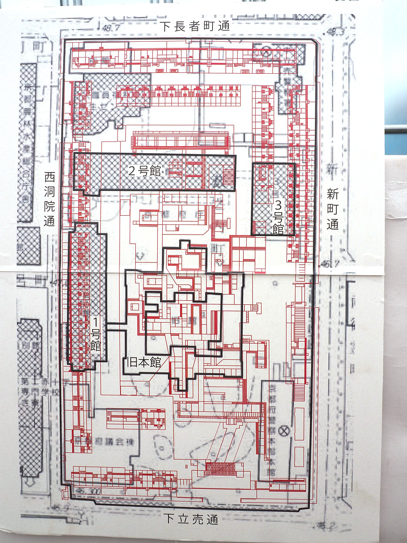 地図と絵図を重ね合わせ